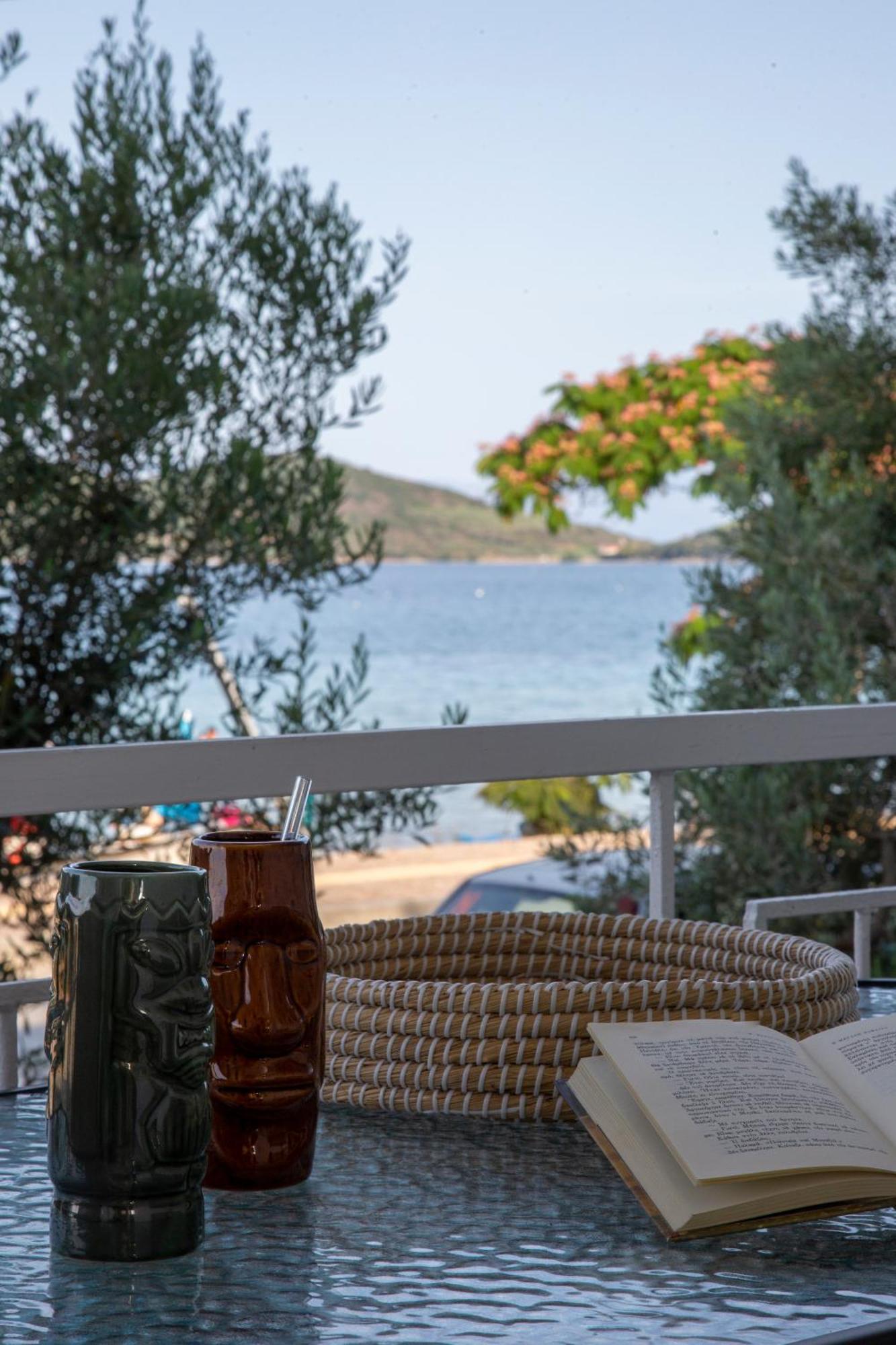 Seamoon Διαμέρισμα Néa Péramos Εξωτερικό φωτογραφία